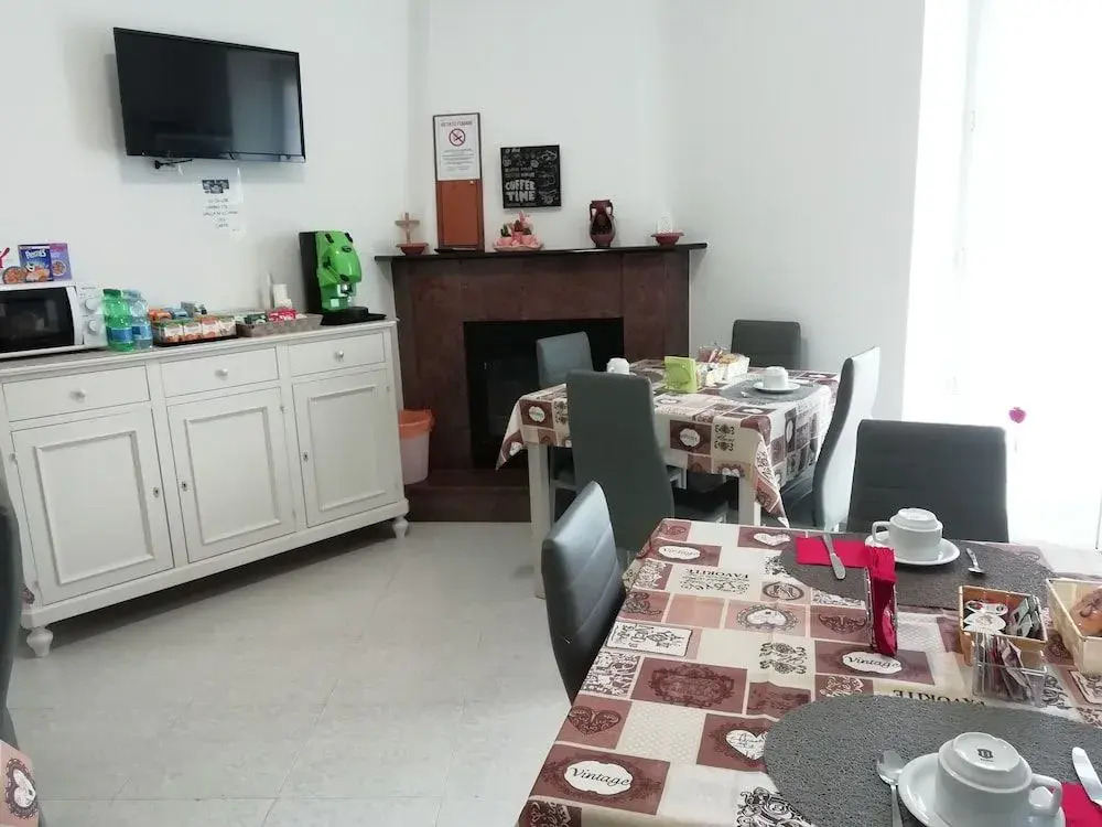 B&B Ostello Villafranca