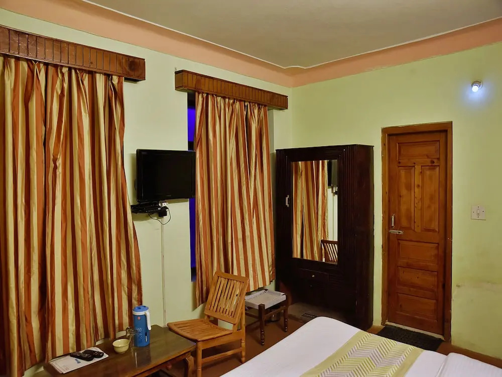 OYO 10268 New Manali INN