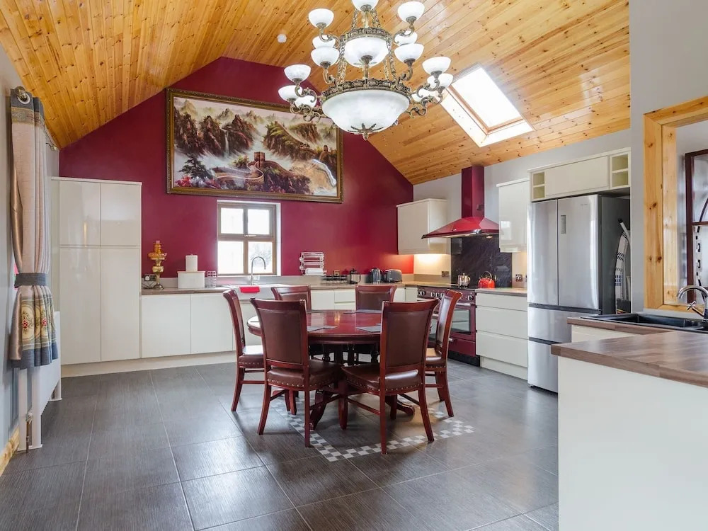 Avoca Lodge