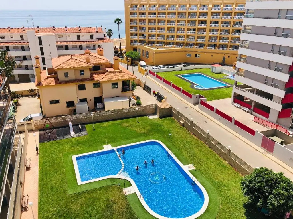 Paseo Maritimo 44
