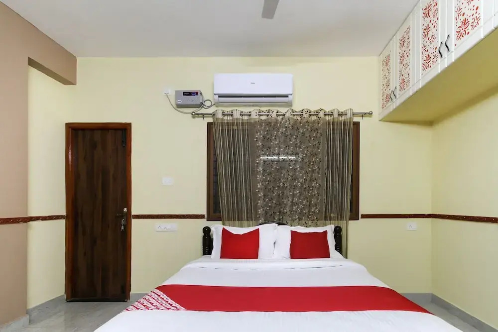 OYO 45306 Ko Villas