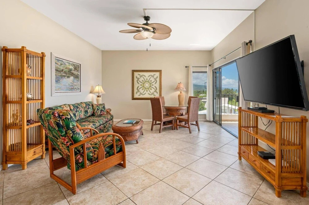 Big Island Royal Sea Cliff 705 by Coldwell Banker Island Vacations