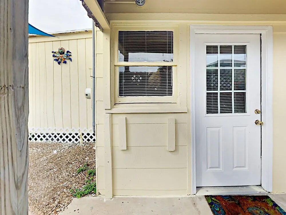 Anchor 17 - Studio Cottage