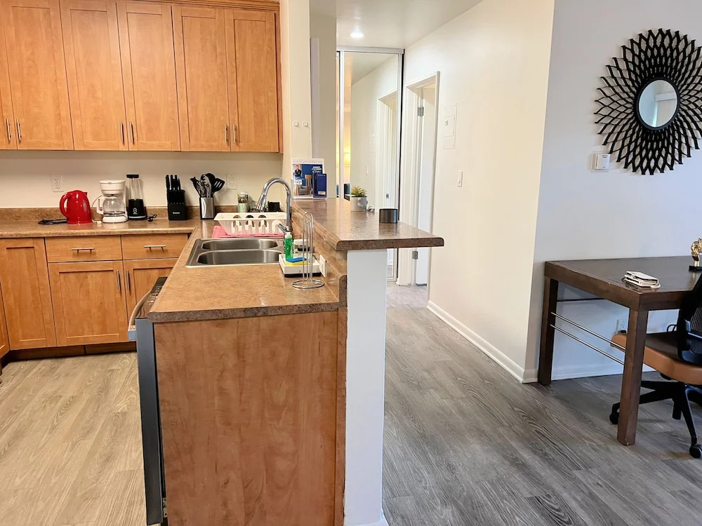 Santa Monica Executive Suites