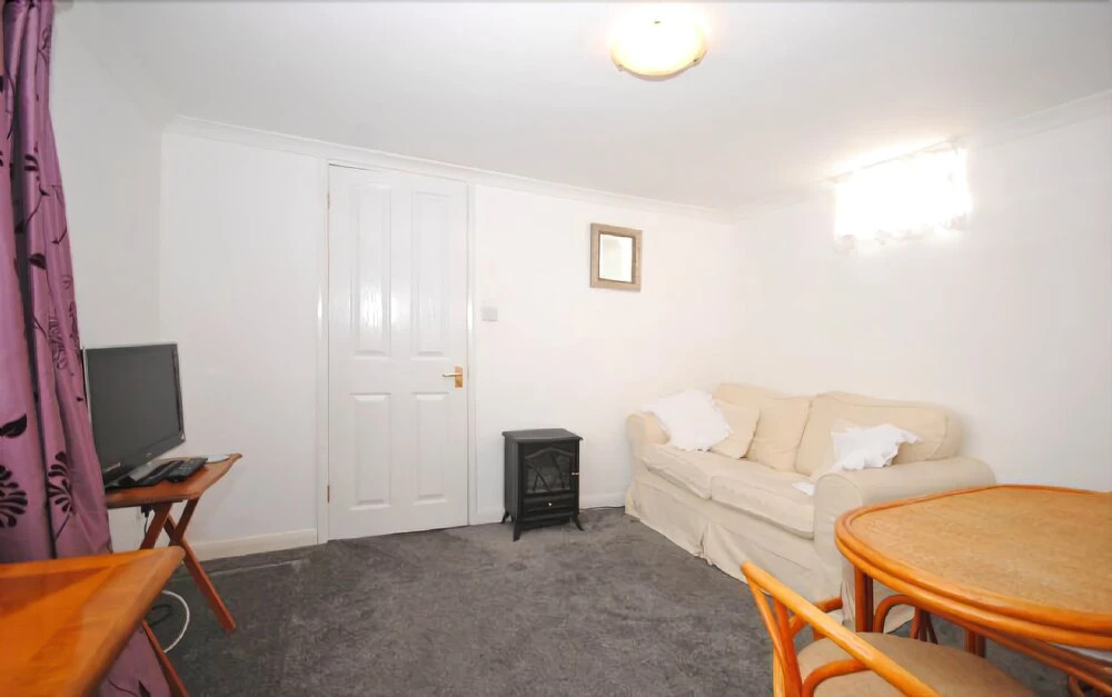 Rose Cottage, Selsey 76574
