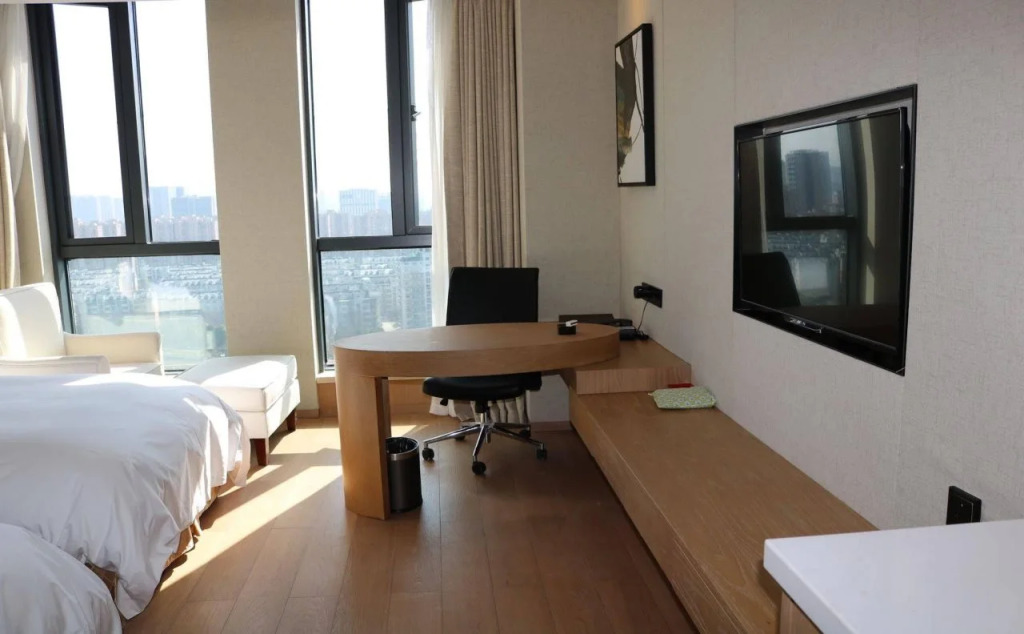 Binjiang Scholars Hotel