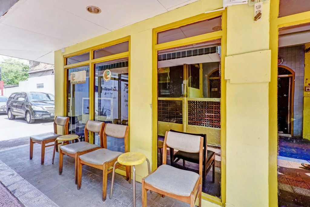 Hotel O Kalimantan Surabaya Syariah