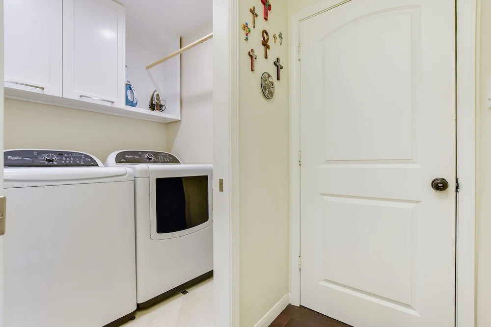 The Arrive Authentic Tudor - 4 Br Home