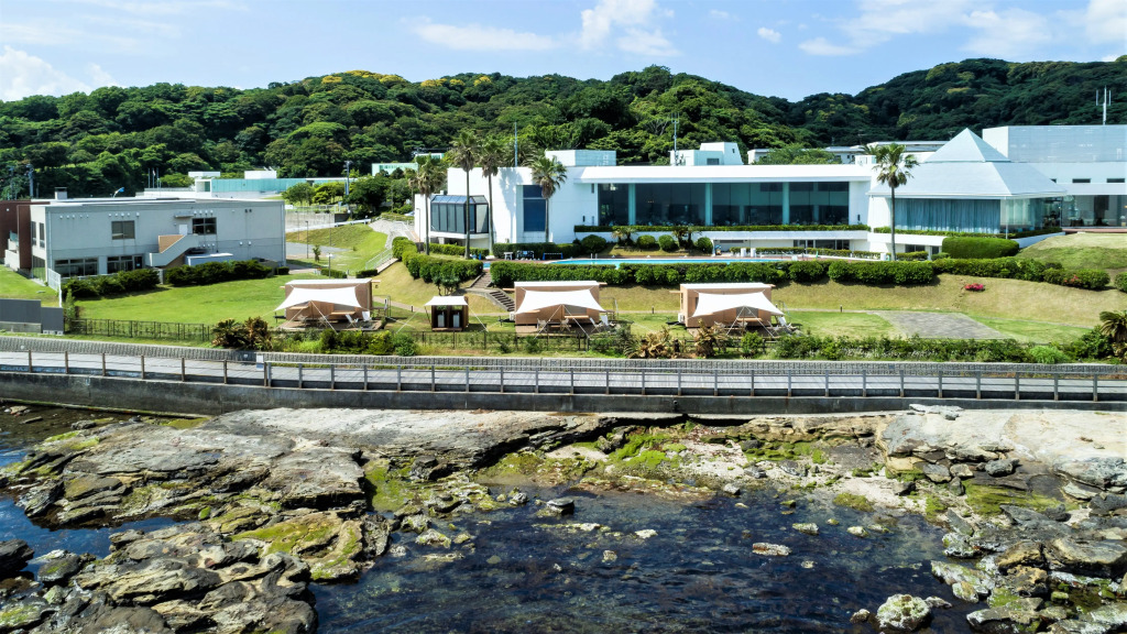 La vista Yokosuka Kannonzaki Terrace