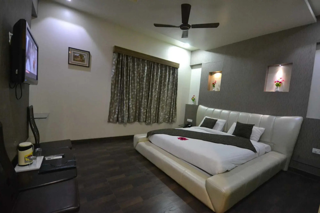 Hotel Sai Miracle