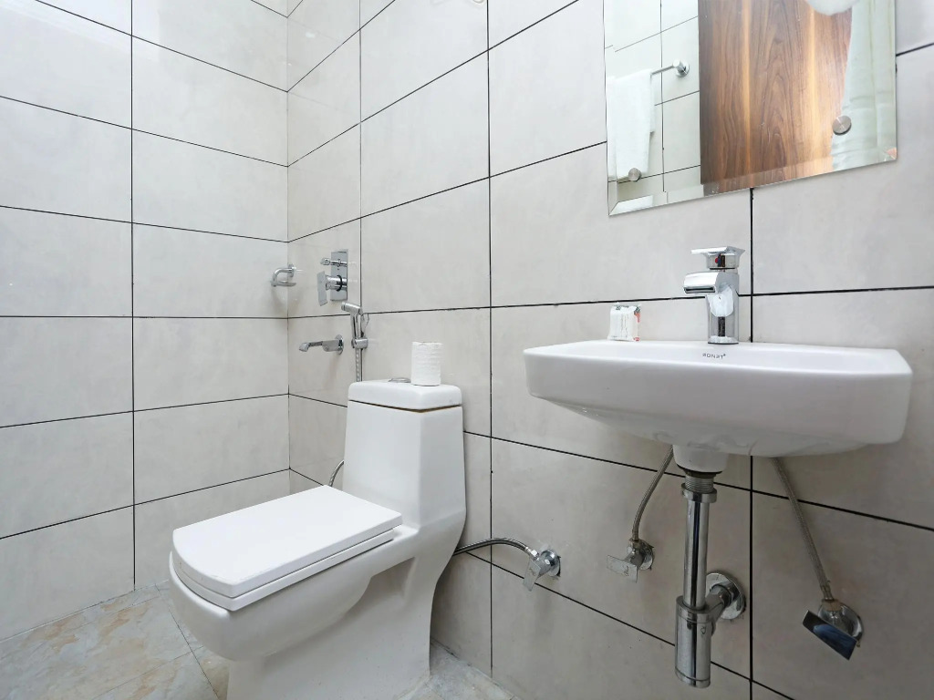 OYO 11505 The Villa Classic