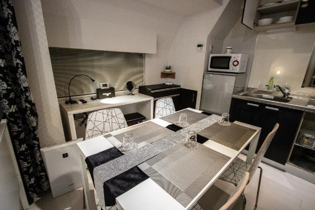 Petit Grande Homes