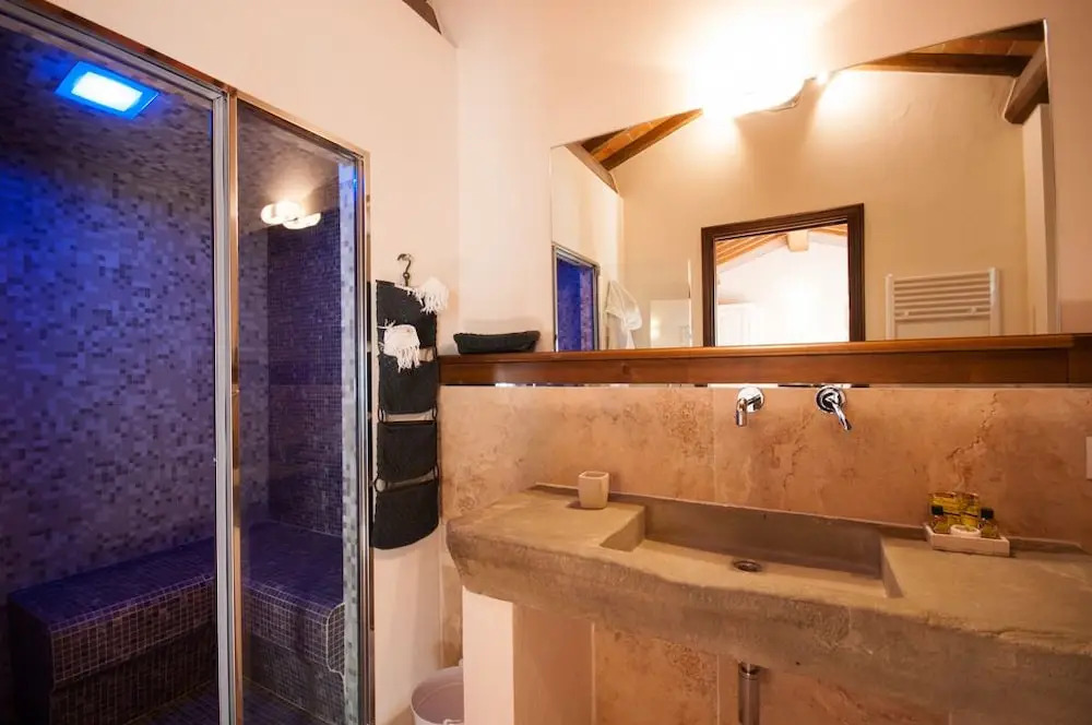 Agriturismo Borgo tra gli Olivi