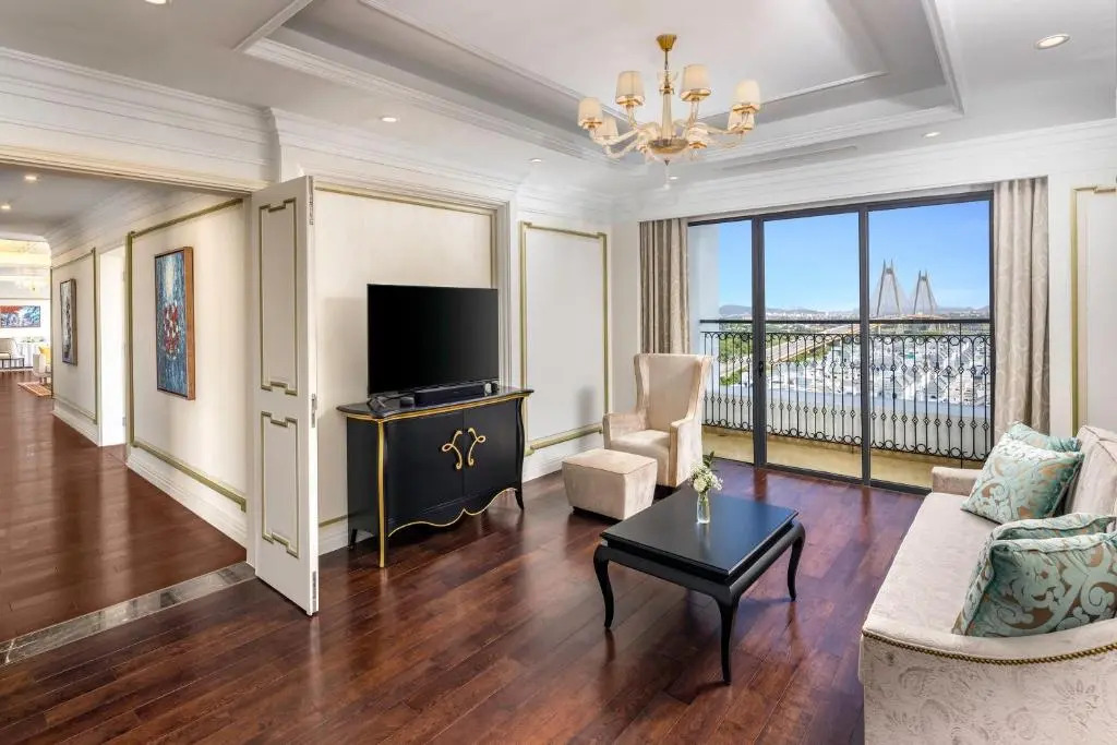 Meliá Vinpearl Hai Phong Rivera