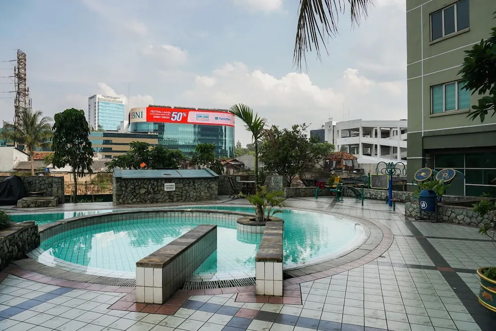 1BR with City View @ Semanggi Apartment By Travelio