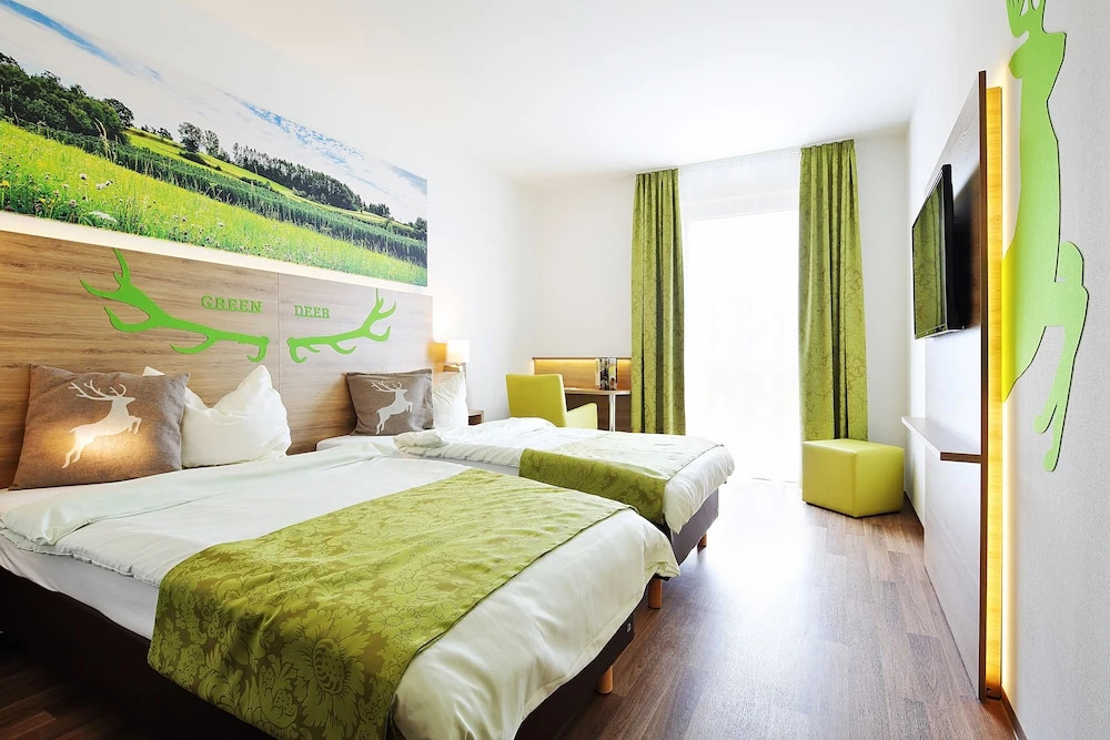 Green Deer Bavarian Hotel