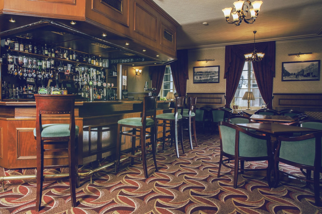 Burnett Arms Hotel
