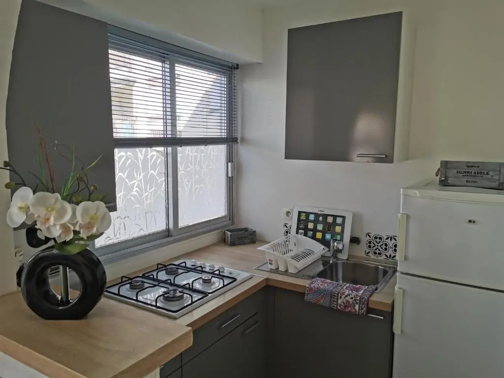 Grand Studio de 33m² a 300m Des Plages (Adults Only)