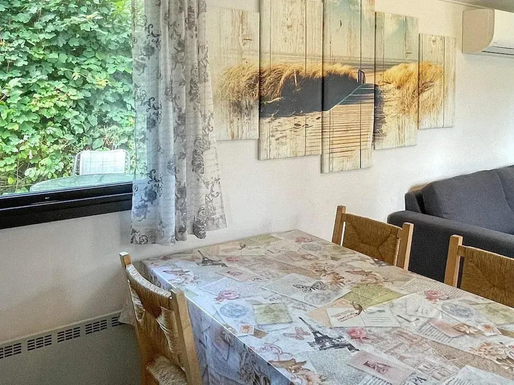 4 Person Holiday Home in Beddingestrand-by Traum