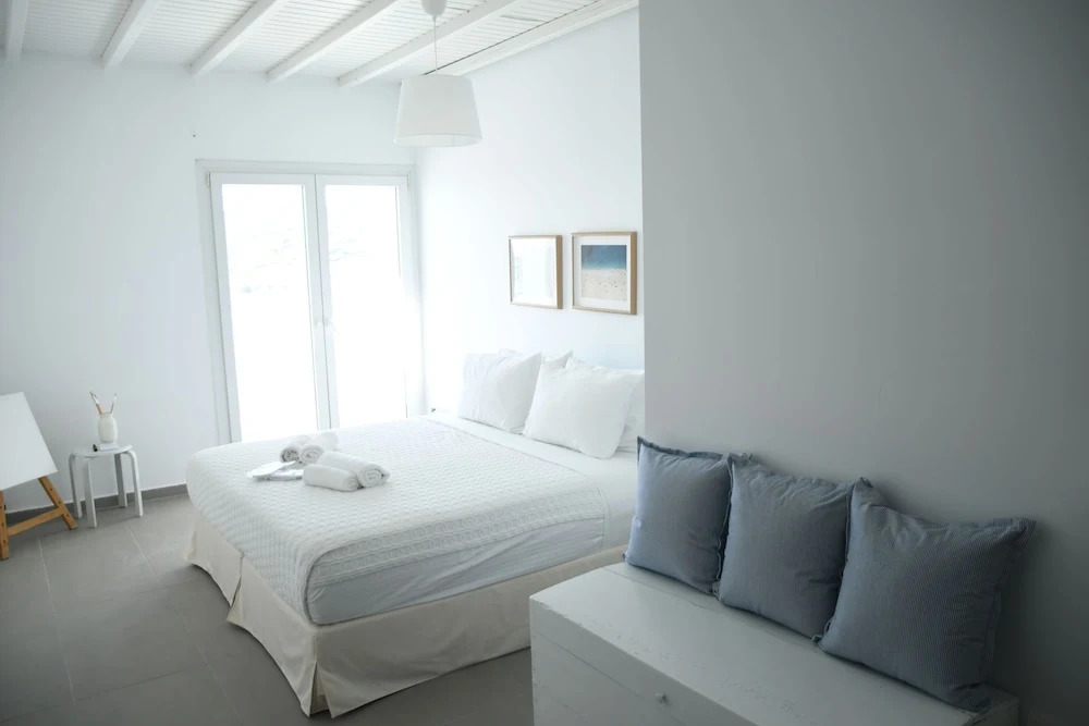 Mykonostimo Luxury Villas & Apartments