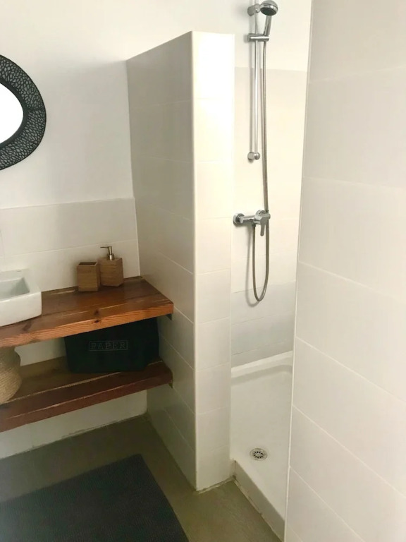 LSWhite Apartment