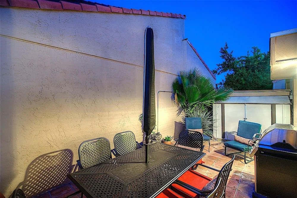 Southwest Sanctuary 3 BR by Casago