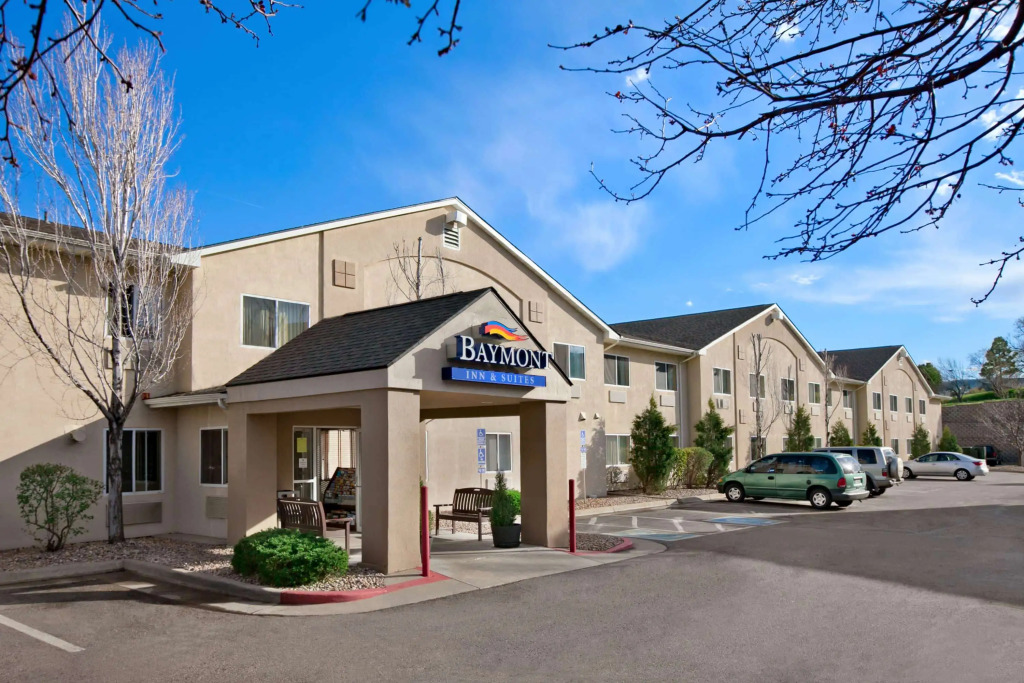 Baymont by Wyndham Golden/Red Rocks