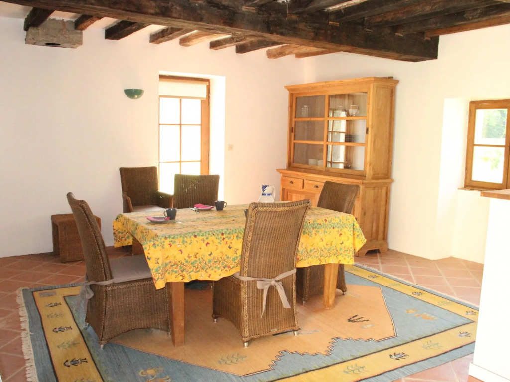 Beautiful country house with enclosed garden in green surroundings in Burgundy.
