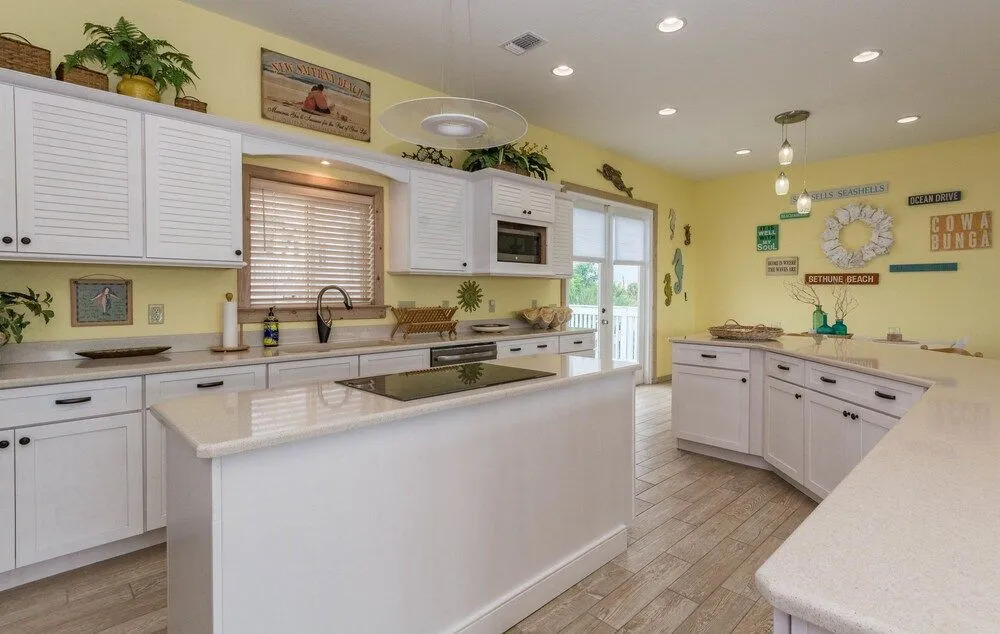 6530 S. Atlantic Avenue Vacation Home - 2Br Home
