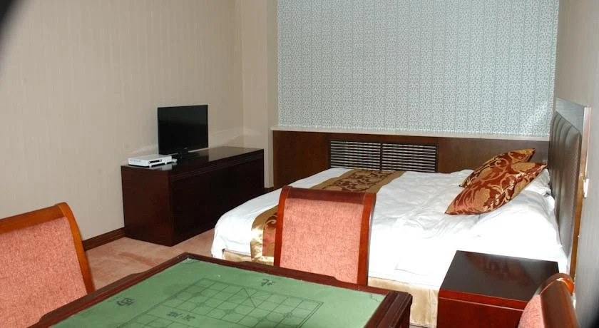 Dream Land Hotel