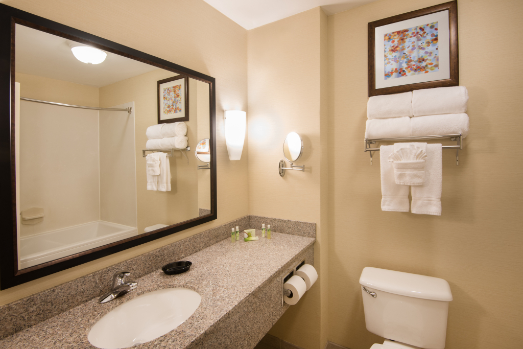 Holiday Inn Express & Suites - Sharon-Hermitage by IHG