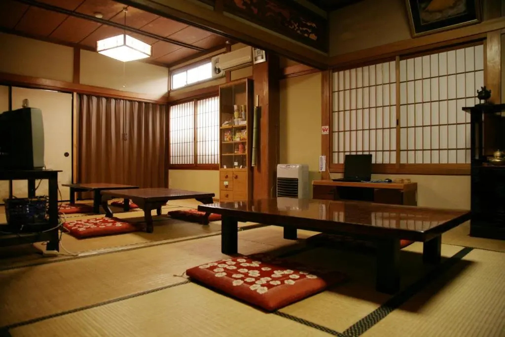 Magome Chaya