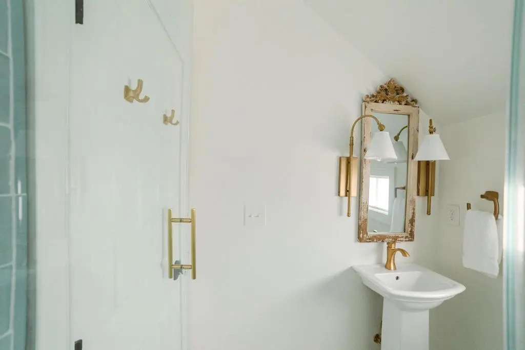 Guesthouse Charleston EAST 44
