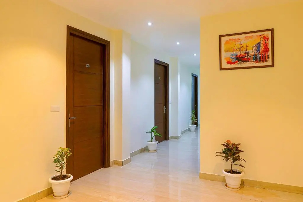 FabHotel The Premium Suits