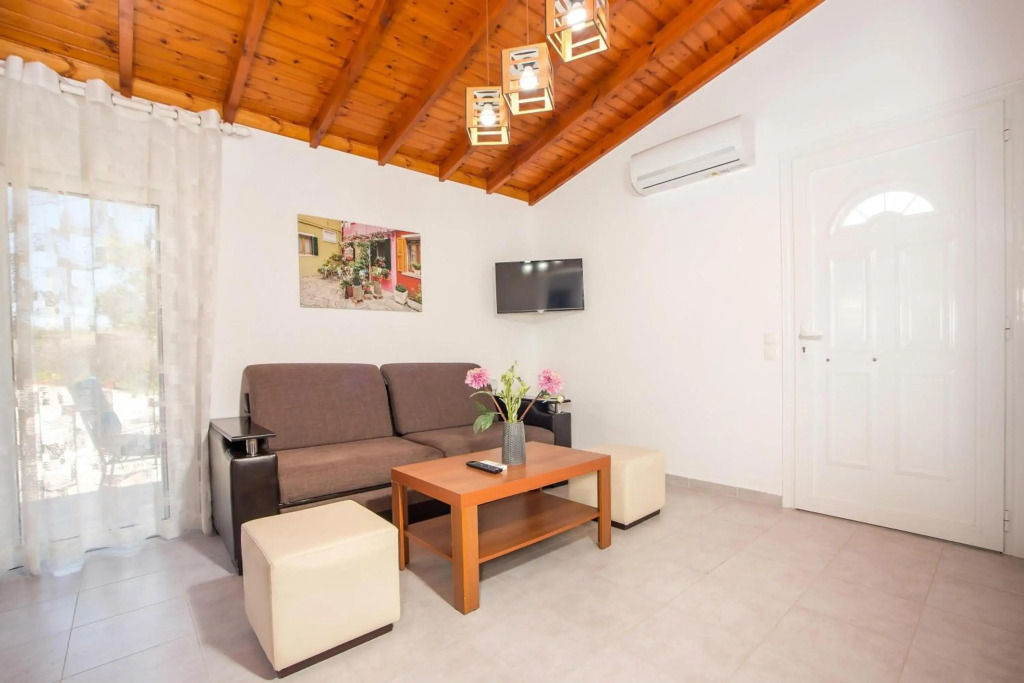 Platanos House