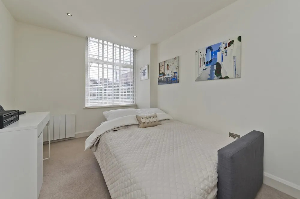 1 Bedroom Aprtmnt Bayswater