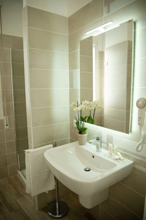 Porta Aragonese Luxury Rooms