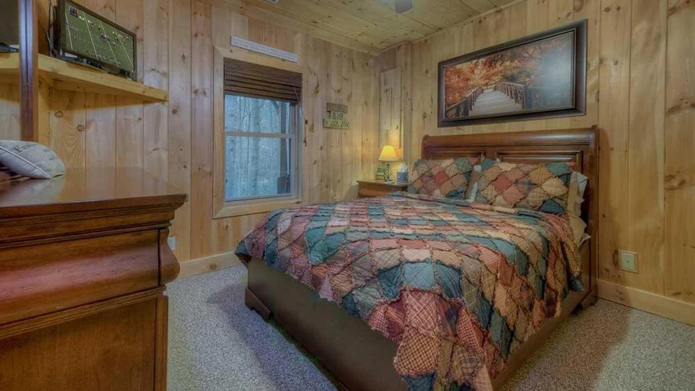 Colby's Cabin by Escape to Blue Ridge