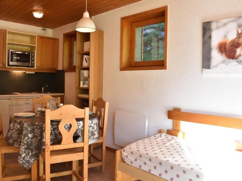 Appartement Méribel, 1 pièce, 4 personnes - FR-1-180-26