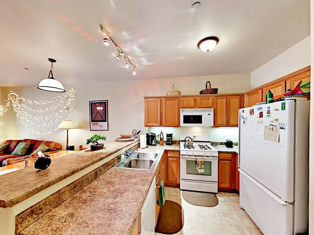10583 Boulders Townhouse - 2 Br townhouse by RedAwning