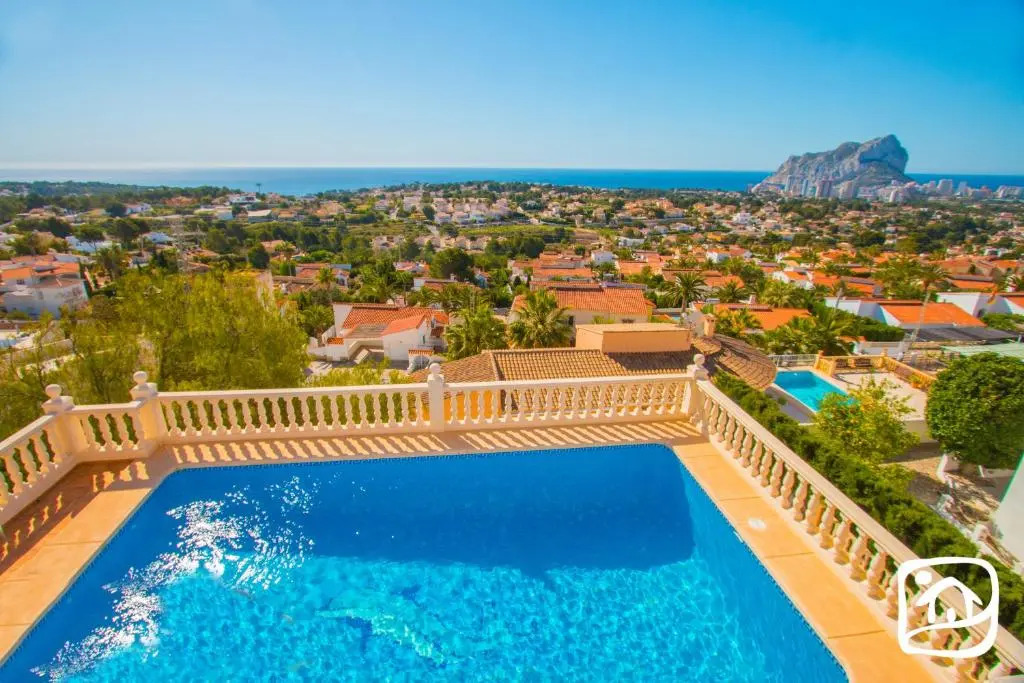 Villa Gran Sol by Abahana Villas