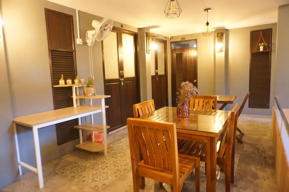 Baan Paea Guest House