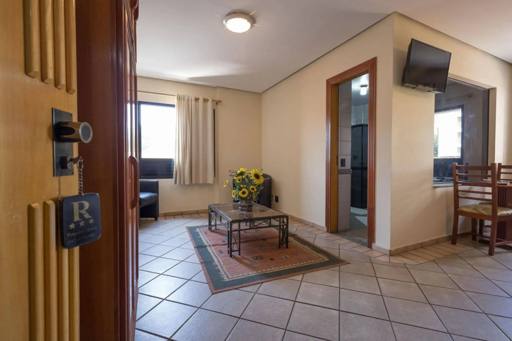 Requint Hotel