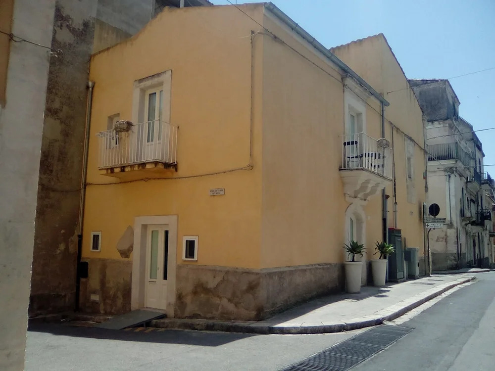 Triple Room in Ragusa