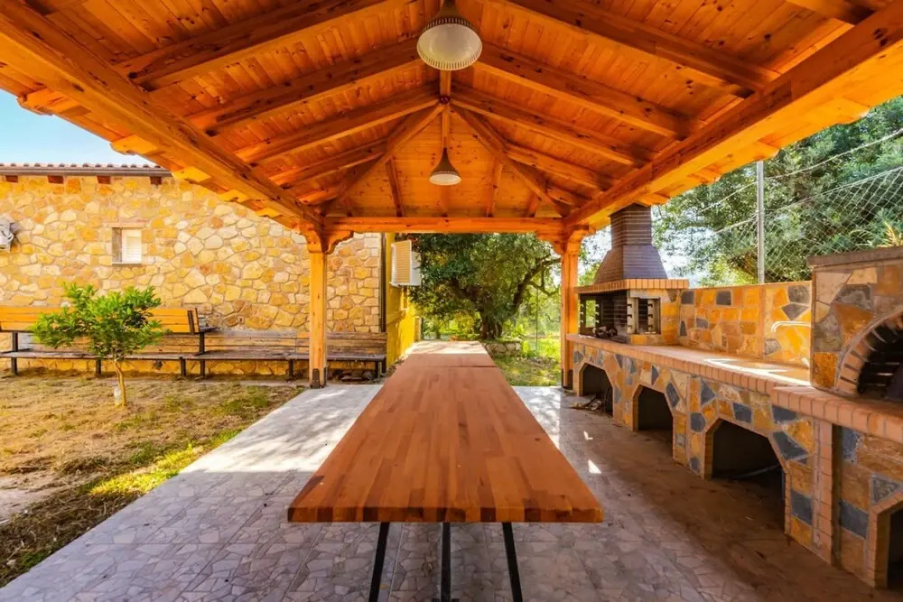 Siar The Small Villa by PikHost
