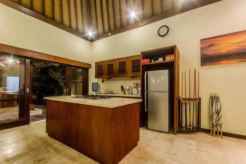 Villa Bugis Abimanyu Seminyak