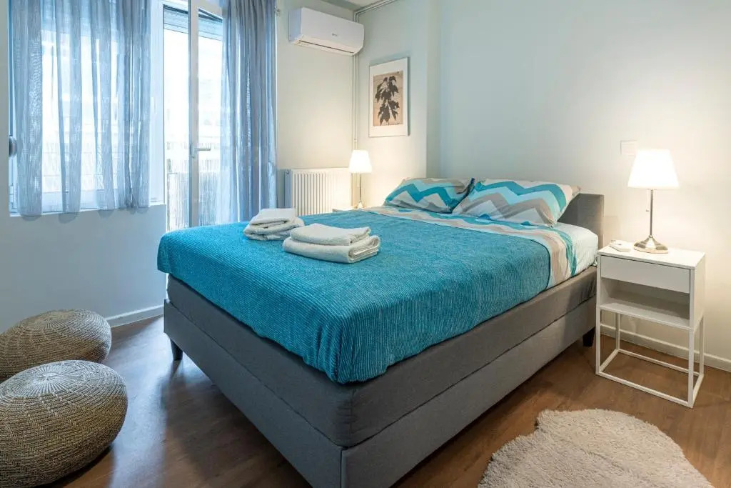 Modern 5BD Apartment in the Heart of Athens