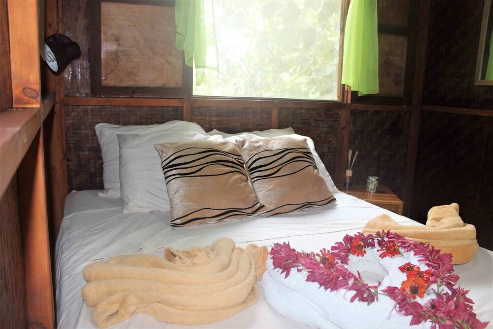 Bahia Rica Fishing & Kayak Lodge