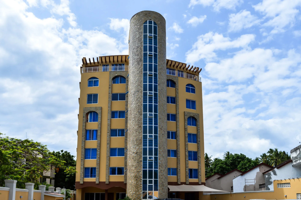 Lido Beach Resort