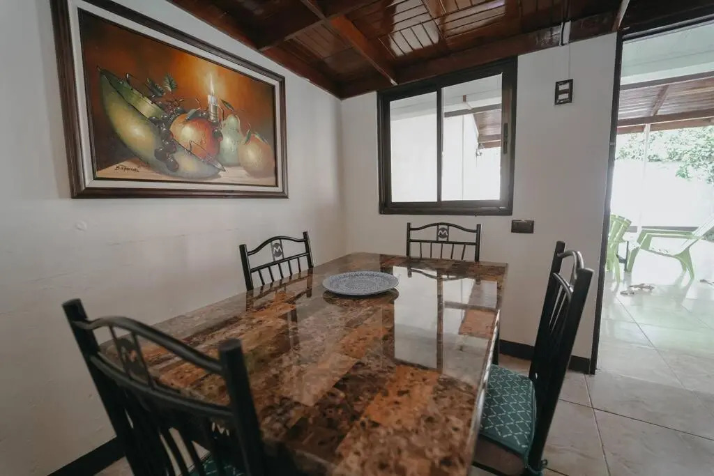 Flor Tica House
